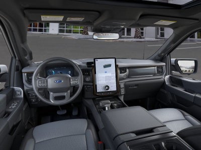 2025 Ford F-150 Lightning Lariat®