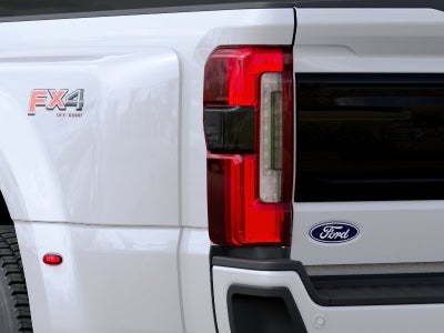 2027 Ford Super Duty F-450® Platinum®