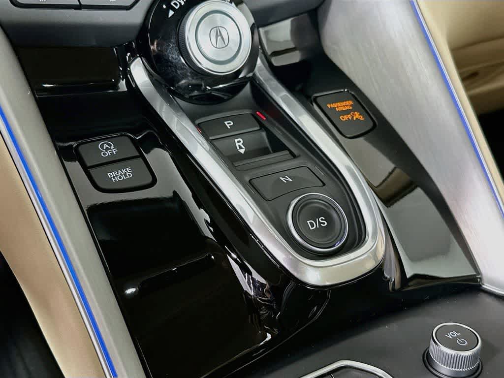 2025 Acura TLX w/Technology Package