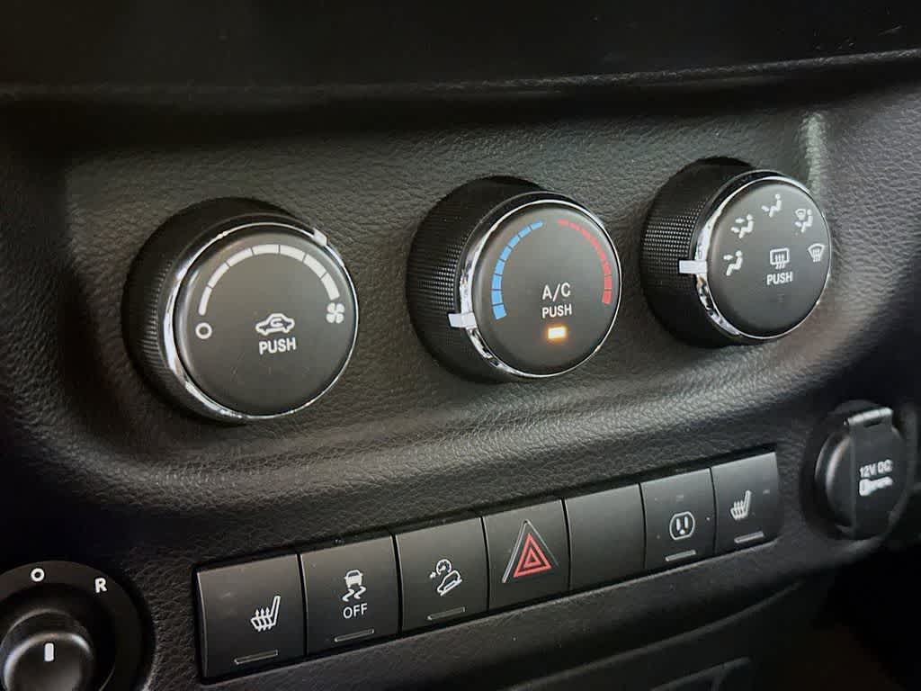 2014 Jeep Wrangler Sahara
