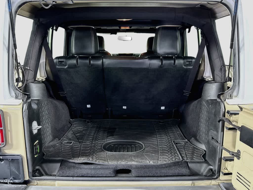 2017 Jeep Wrangler Unlimited Chief Edition