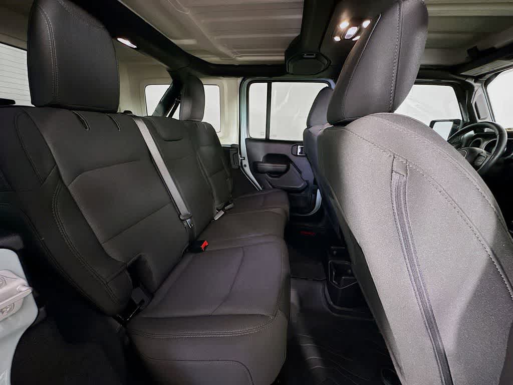 2023 Jeep Wrangler Willys