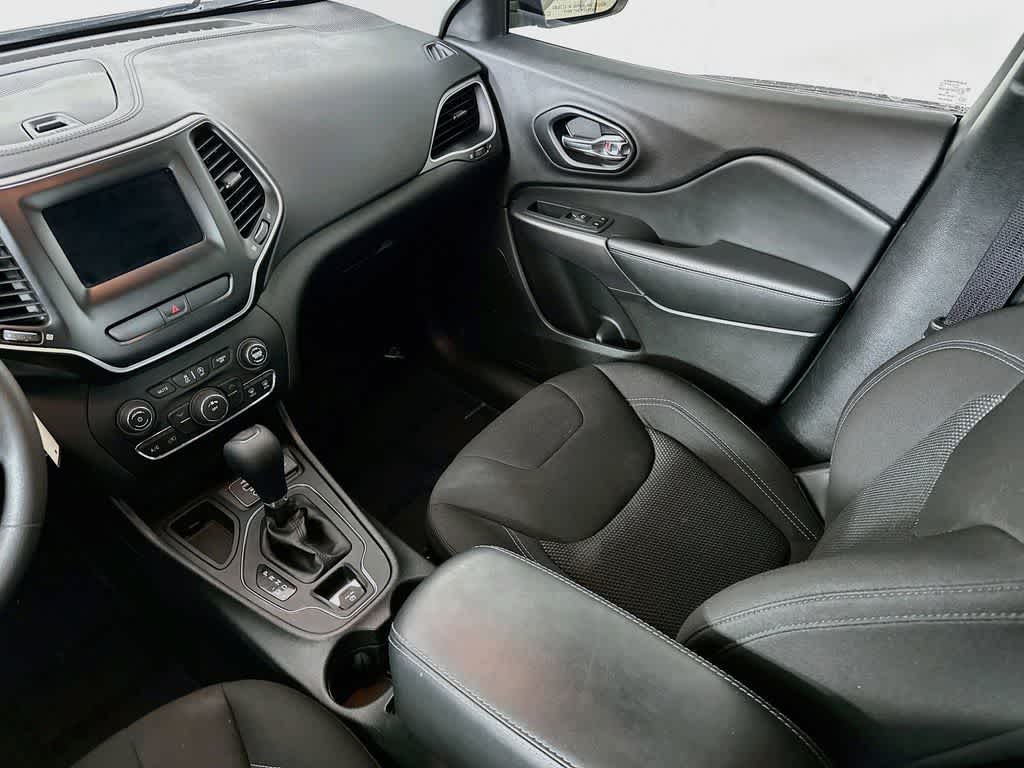 2020 Jeep Cherokee Latitude