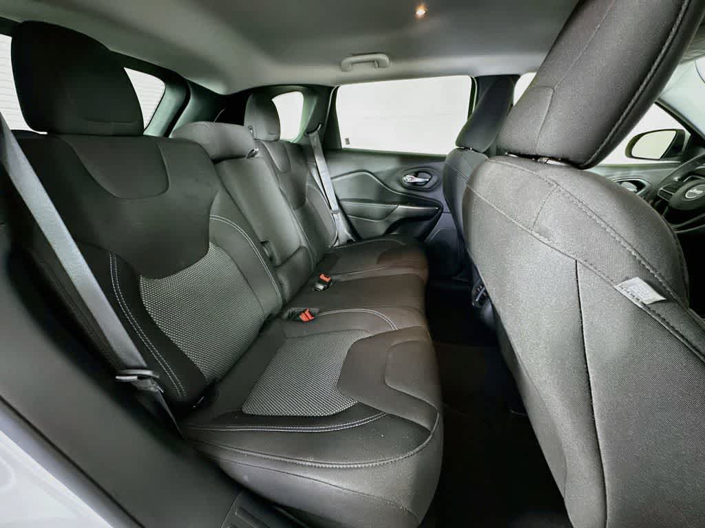 2020 Jeep Cherokee Latitude