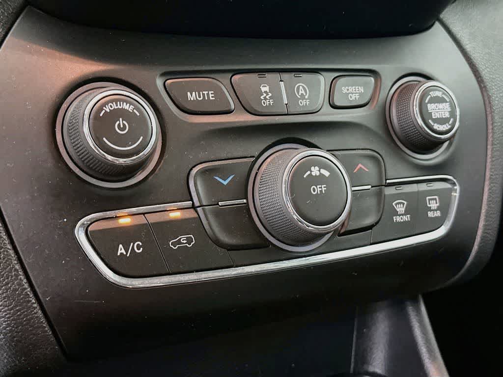 2019 Jeep Cherokee Latitude
