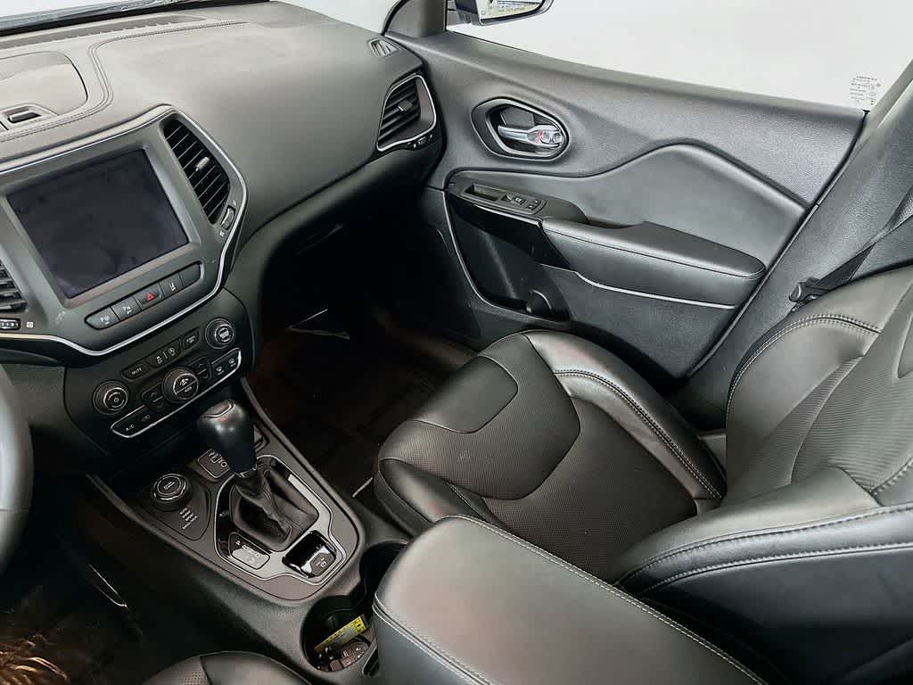 2023 Jeep Cherokee Altitude Lux