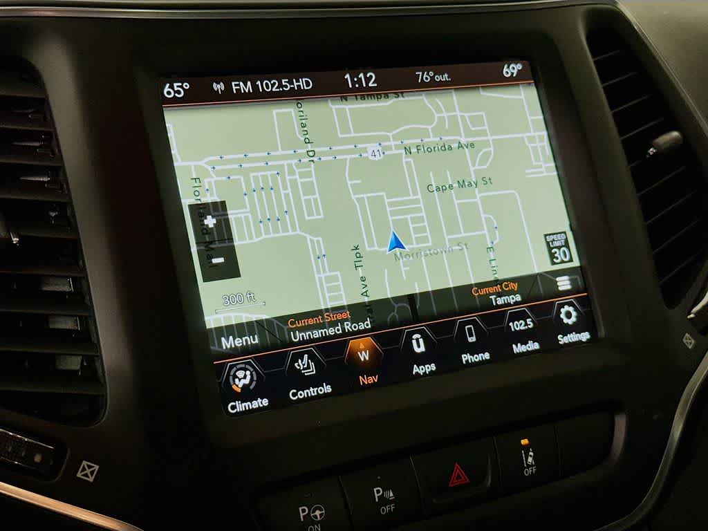 2023 Jeep Cherokee Altitude Lux