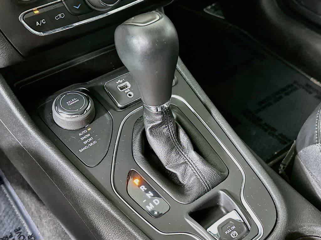 2021 Jeep Cherokee 80th Anniversary