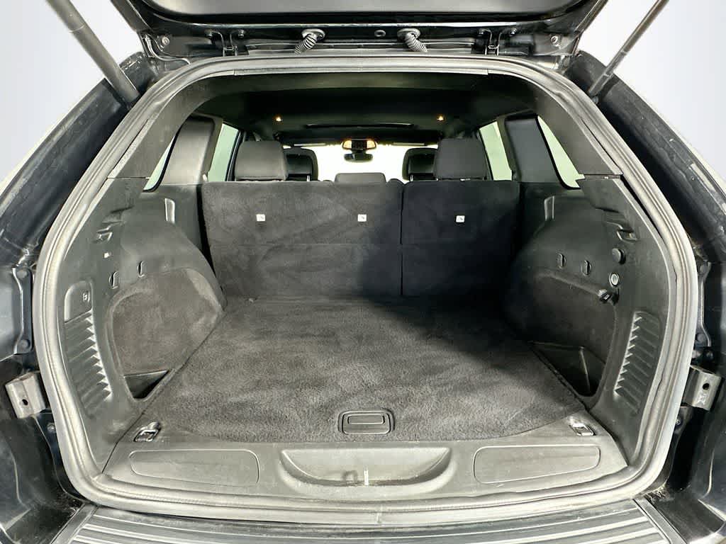 2019 Jeep Grand Cherokee Upland
