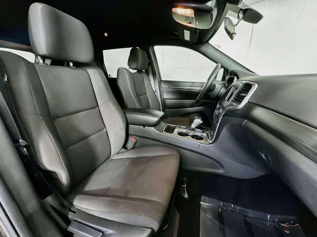 2019 Jeep Grand Cherokee Laredo E
