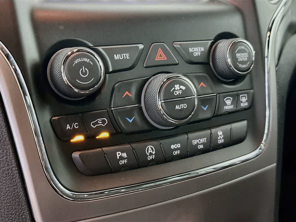 2019 Jeep Grand Cherokee Laredo E