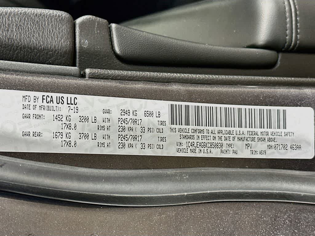 2019 Jeep Grand Cherokee Laredo E