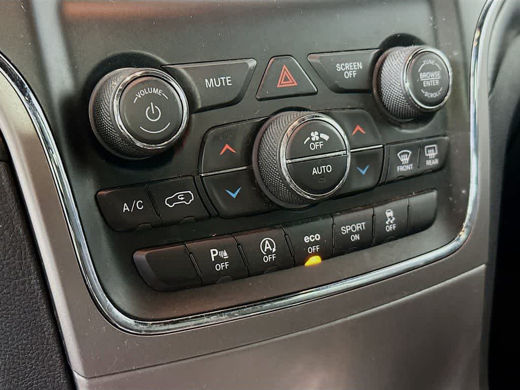 2020 Jeep Grand Cherokee Laredo E