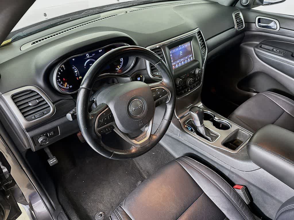 2020 Jeep Grand Cherokee Laredo E