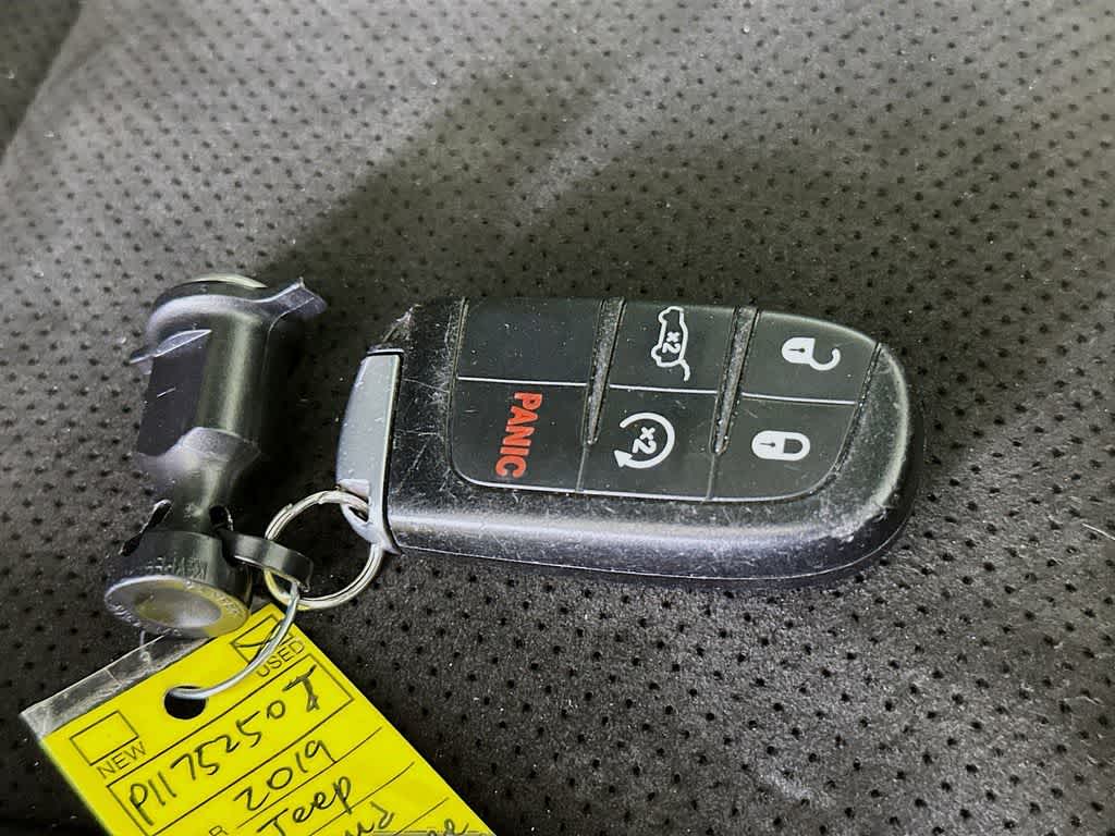 2019 Jeep Grand Cherokee Altitude