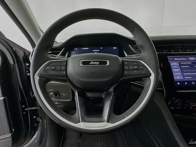 2022 Jeep Grand Cherokee L Laredo