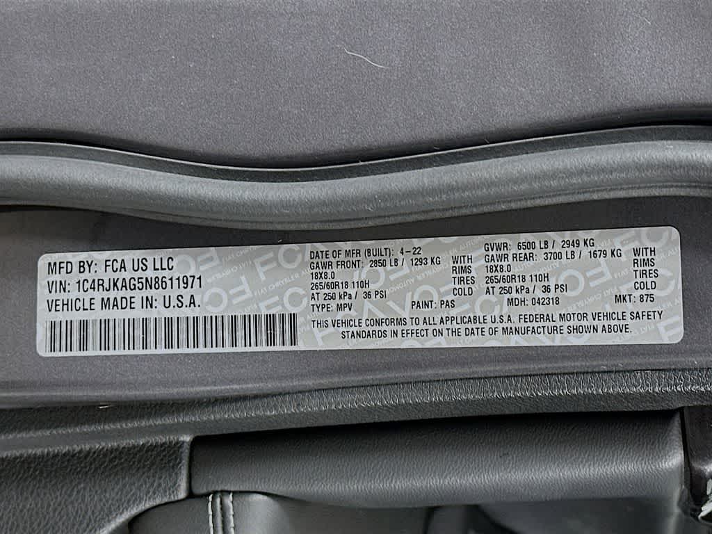 2022 Jeep Grand Cherokee L Laredo