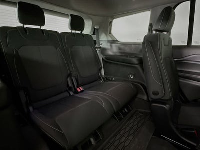 2022 Jeep Grand Cherokee L Laredo
