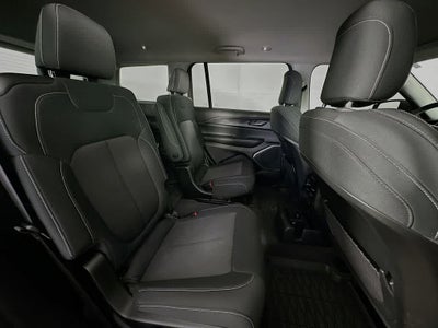 2022 Jeep Grand Cherokee L Laredo