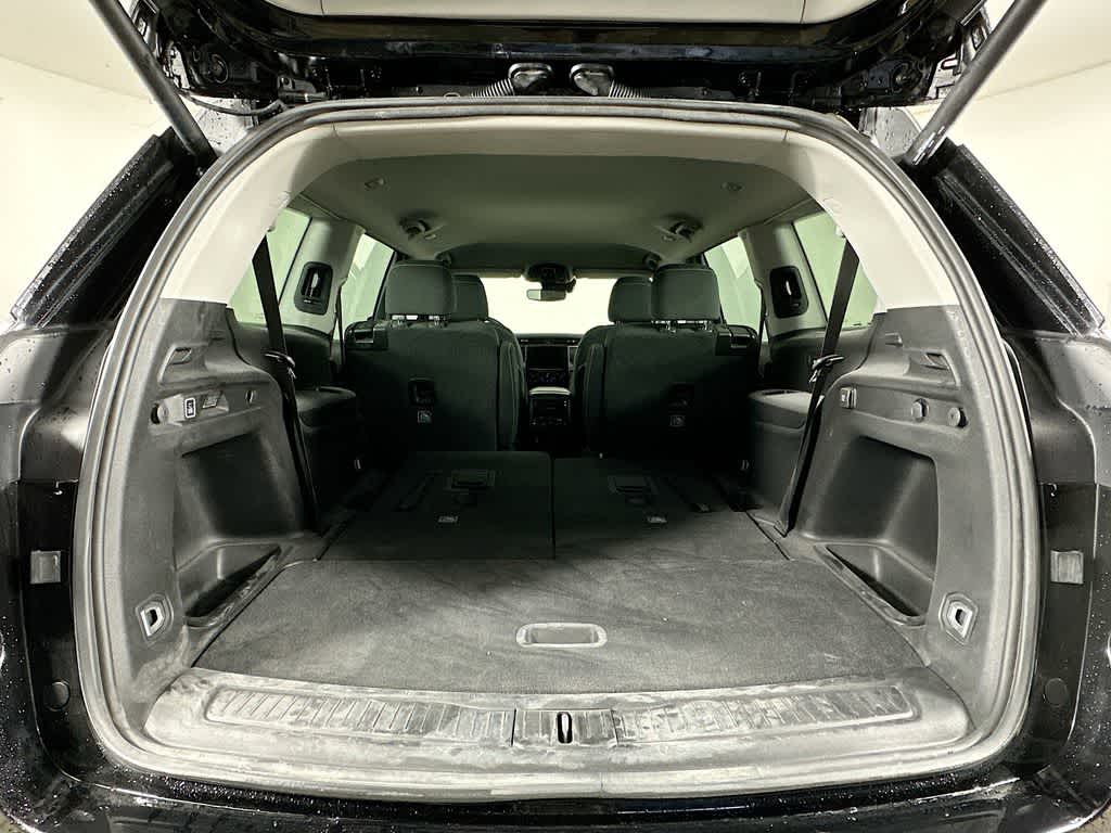 2022 Jeep Grand Cherokee L Laredo