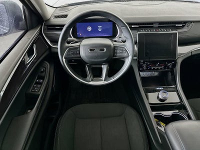 2022 Jeep Grand Cherokee L Laredo