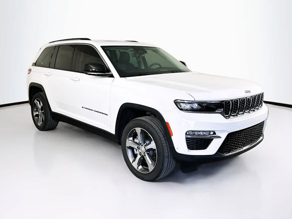 2022 Jeep Grand Cherokee 4xe Base