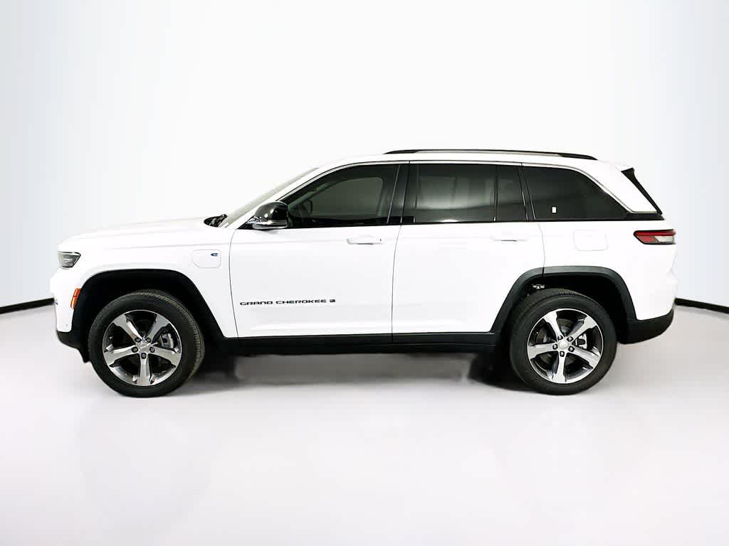 2022 Jeep Grand Cherokee 4xe Base