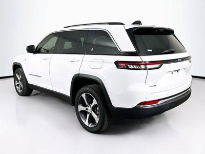 2022 Jeep Grand Cherokee 4xe Base