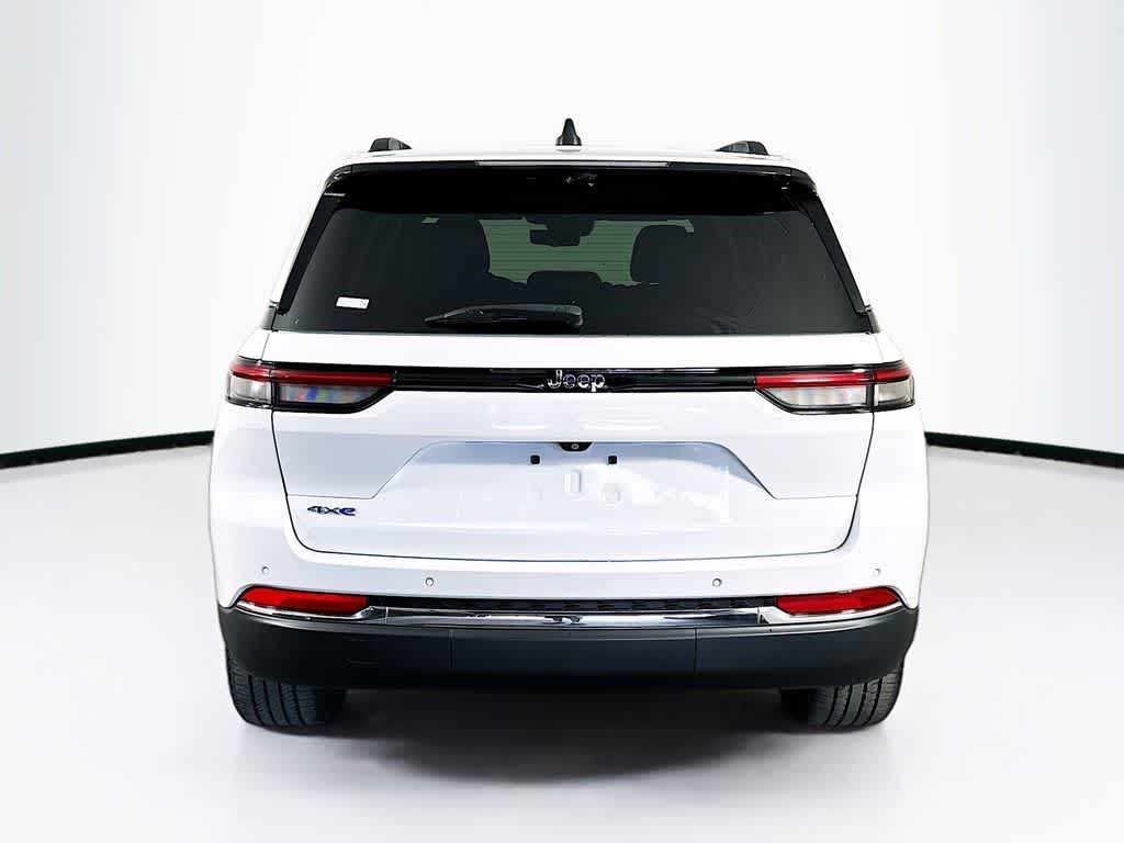 2022 Jeep Grand Cherokee 4xe Base