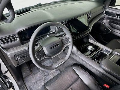 2023 Jeep Wagoneer Series III