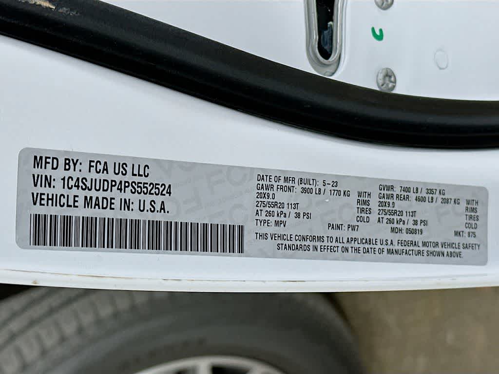 2023 Jeep Wagoneer Series III