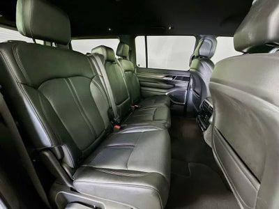 2023 Jeep Wagoneer Series III