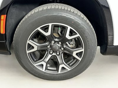 2023 Jeep Wagoneer Series III