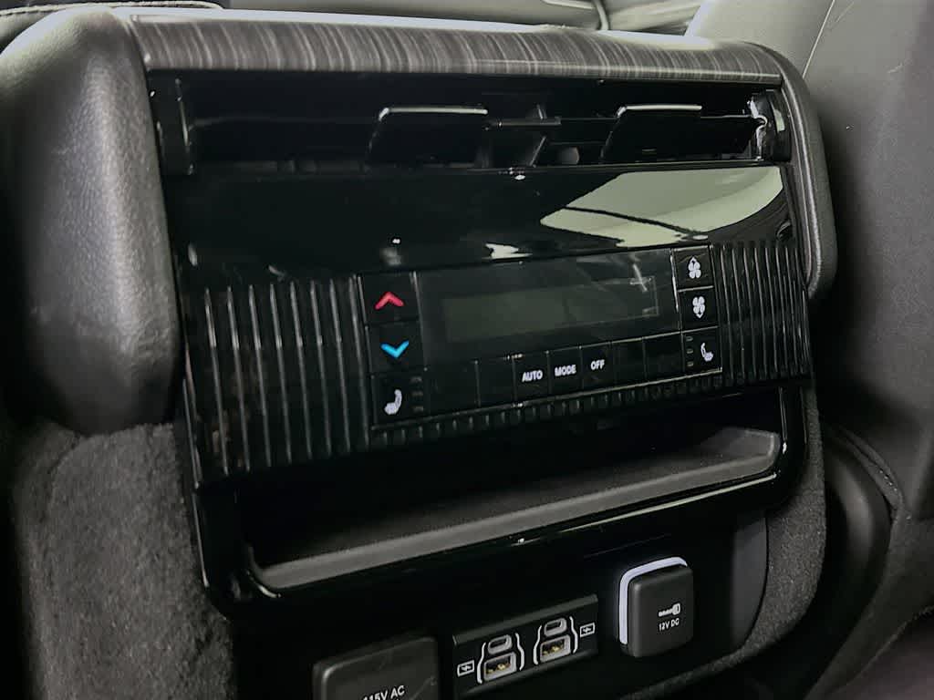 2023 Jeep Wagoneer Series III