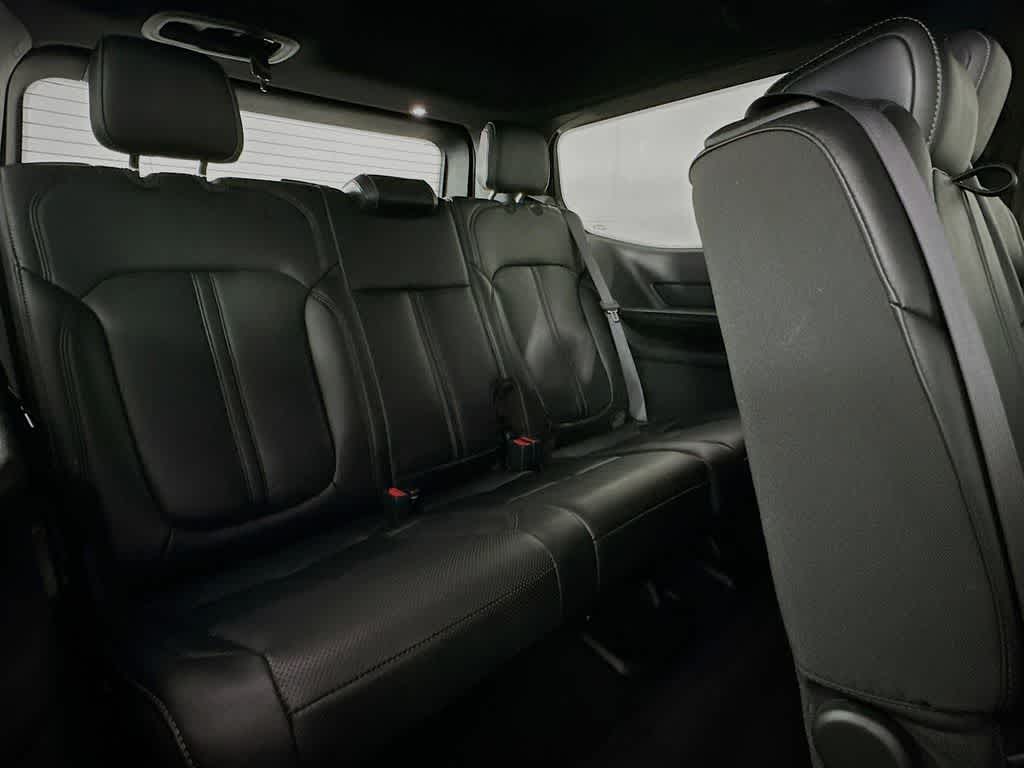 2023 Jeep Wagoneer Series III