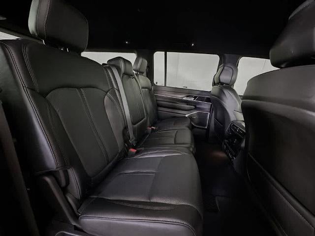 2023 Jeep Wagoneer Series III