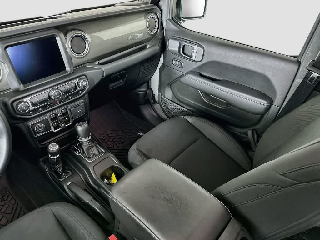 2022 Jeep Gladiator Overland