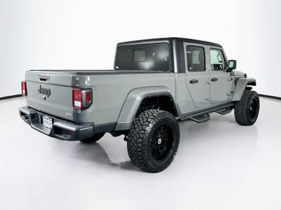 2022 Jeep Gladiator Overland
