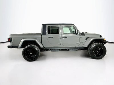 2022 Jeep Gladiator Overland