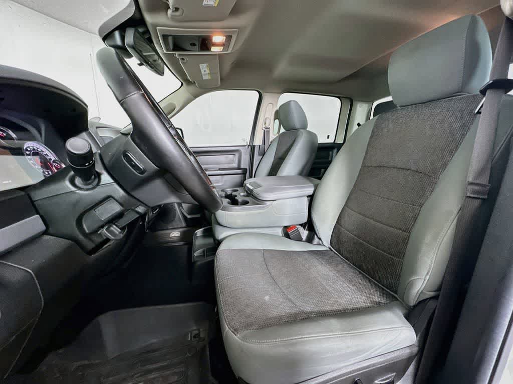 2020 RAM 1500 Classic Express