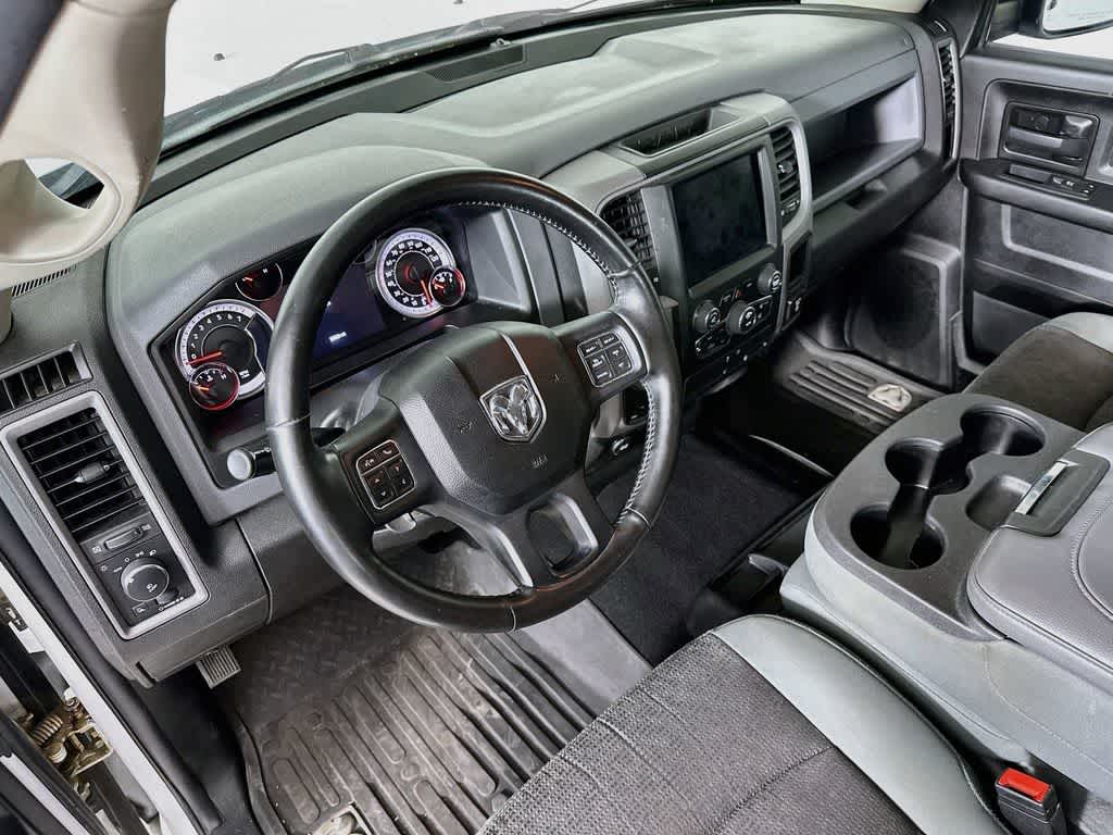 2020 RAM 1500 Classic Express