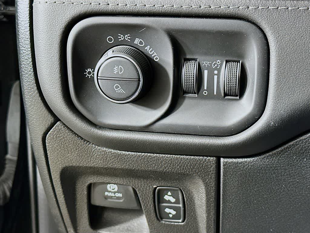 2021 RAM 1500 Limited