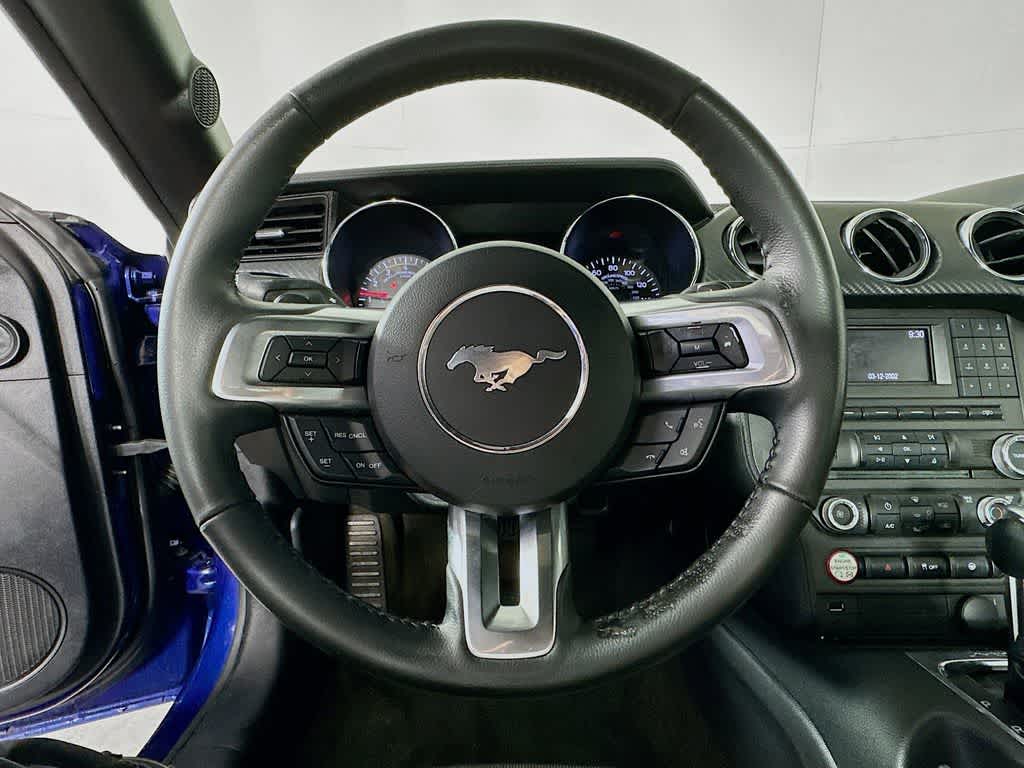 2016 Ford Mustang V6