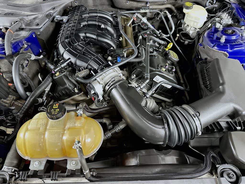 2016 Ford Mustang V6