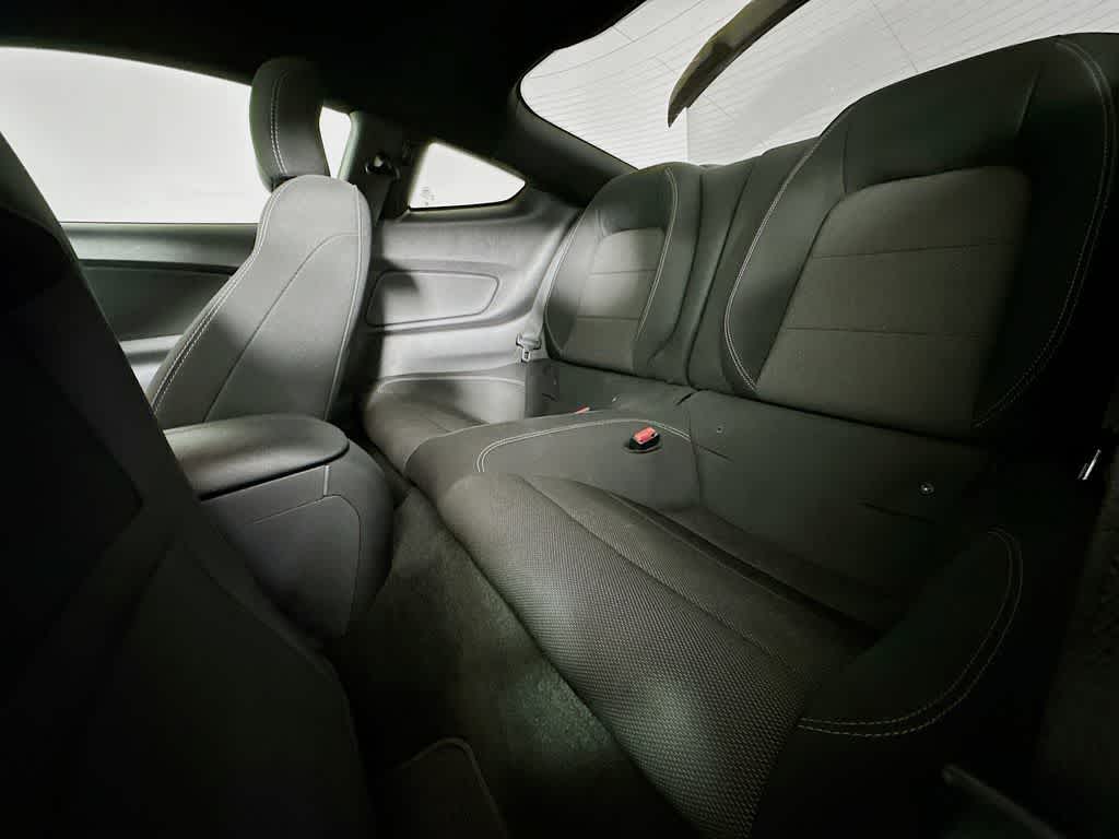 2017 Ford Mustang V6