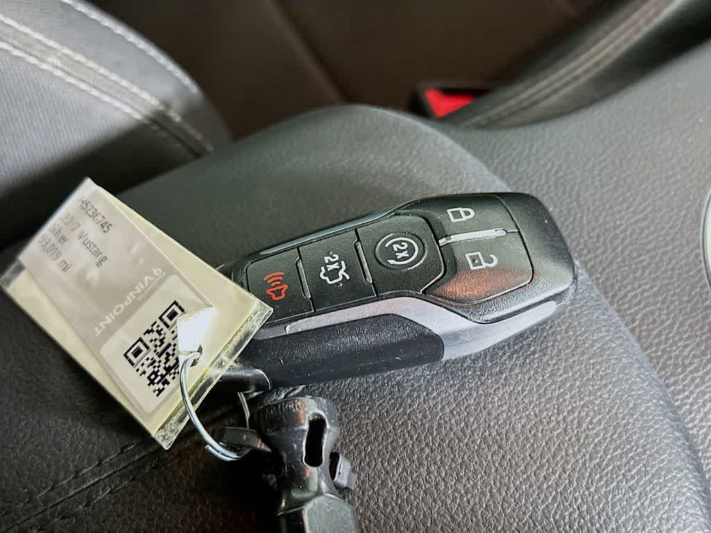 2017 Ford Mustang V6