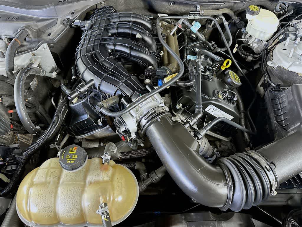 2017 Ford Mustang V6