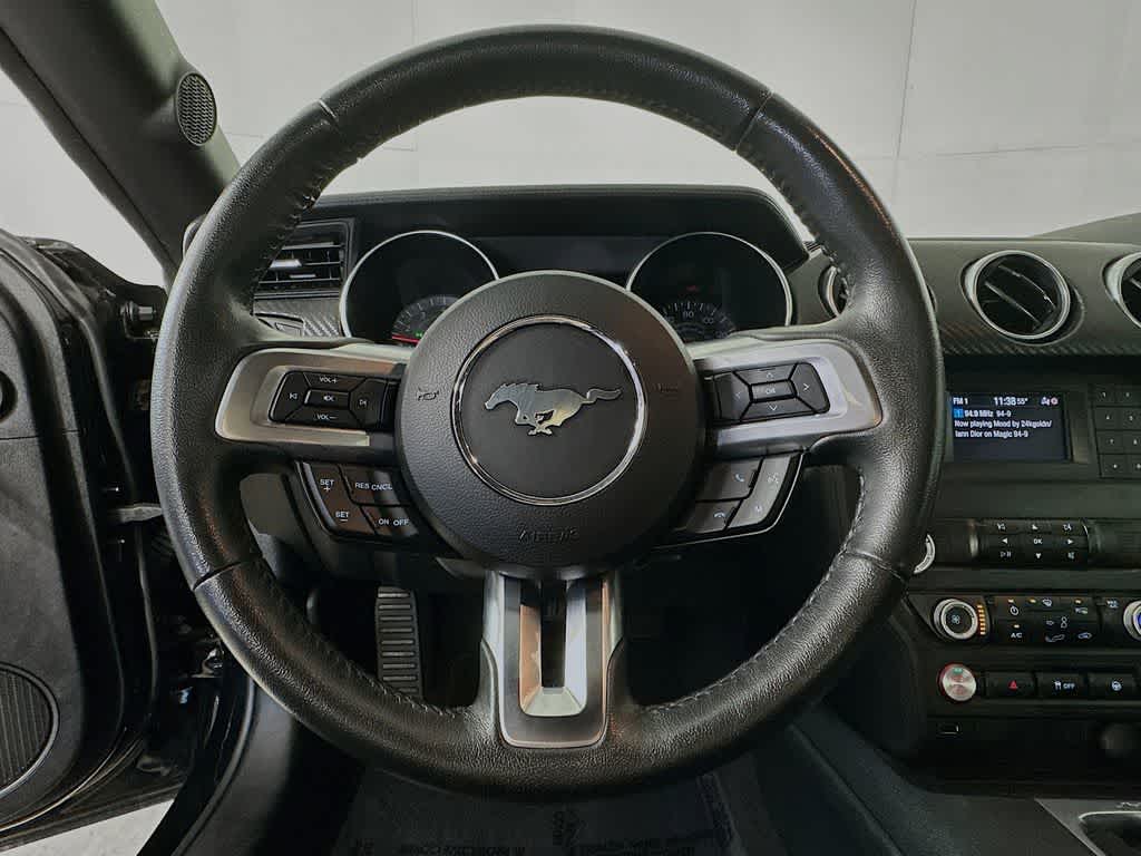 2022 Ford Mustang EcoBoost