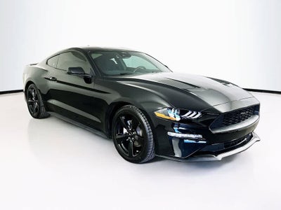 2022 Ford Mustang EcoBoost