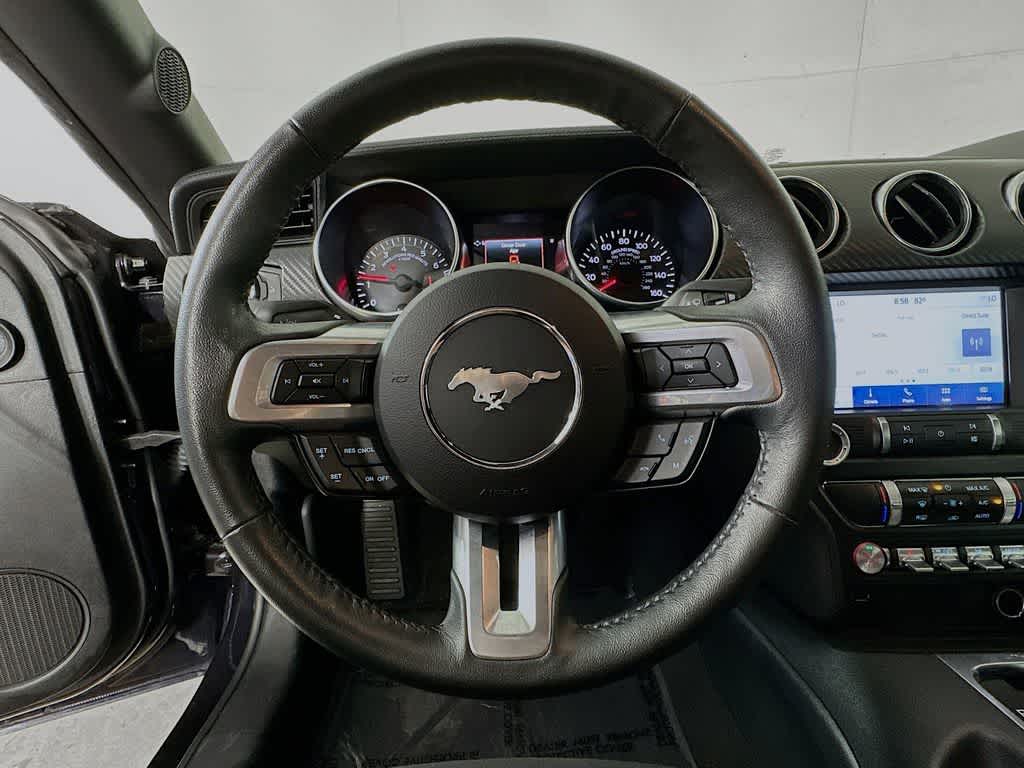 2022 Ford Mustang EcoBoost